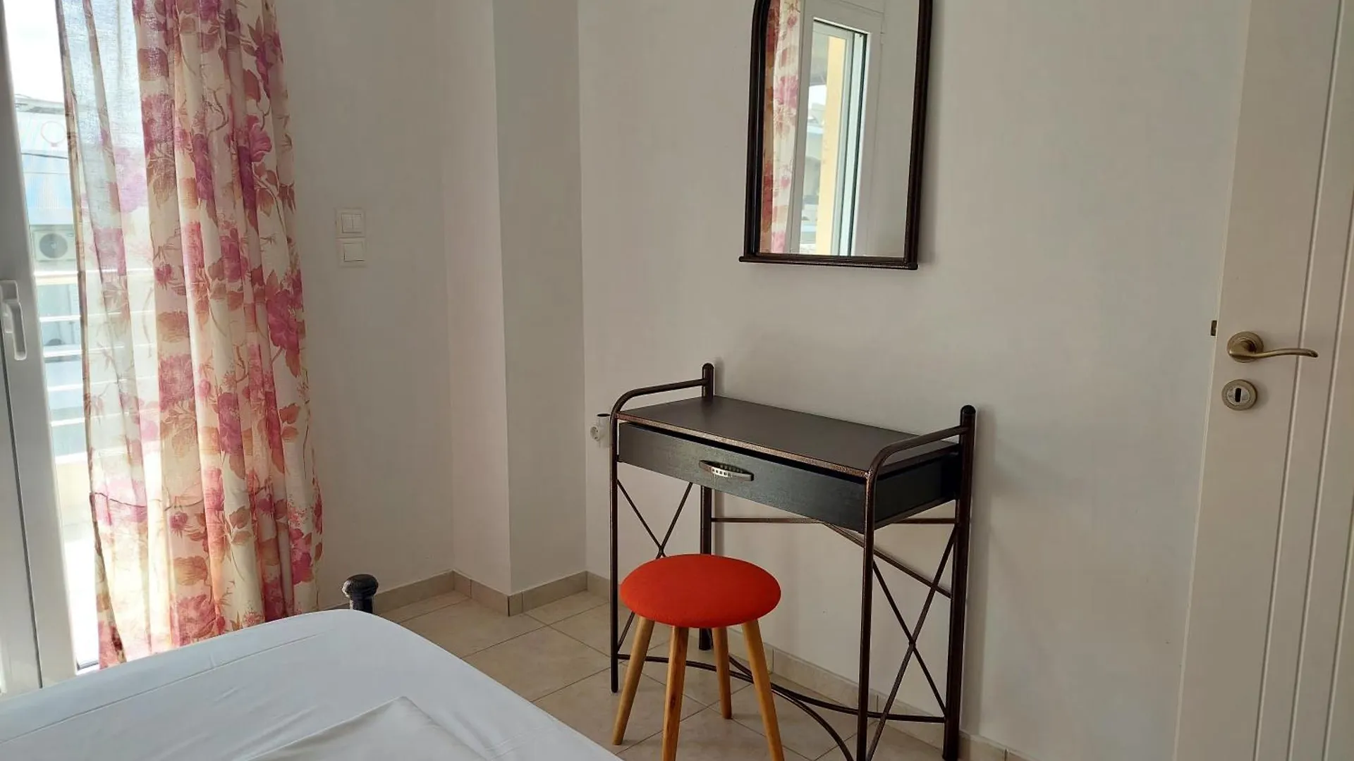 Georgia'S Family Apartment Heraklion